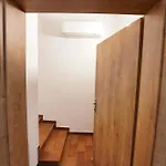 Metro 7 Lägenhet *