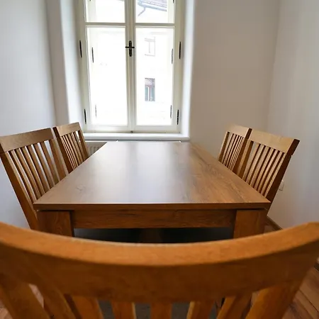 Metro 7 Διαμέρισμα Λιουμπλιάνα