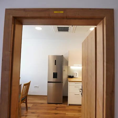 Apartment Metro 7