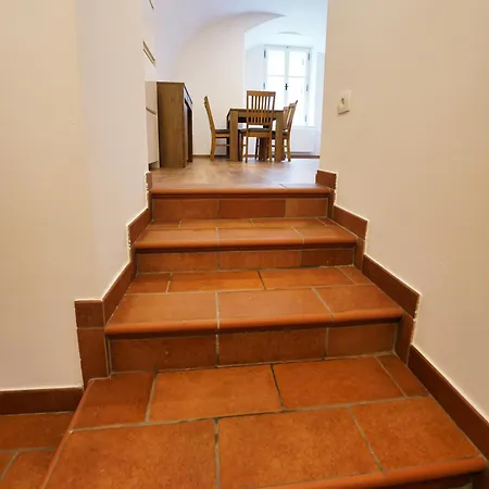 Metro 7 Διαμέρισμα