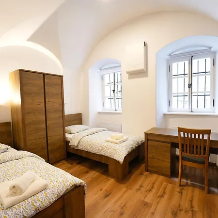 Metro 7 Διαμέρισμα Λιουμπλιάνα