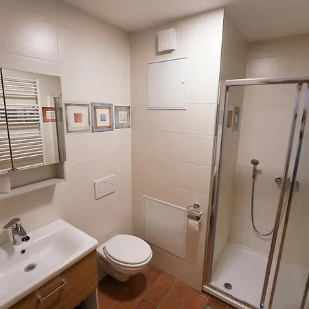 Διαμέρισμα Metro 7 *