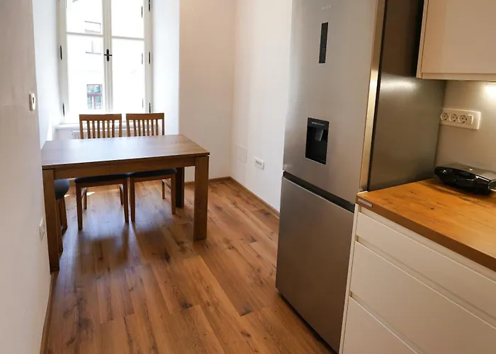 Metro 7 Апартаменты